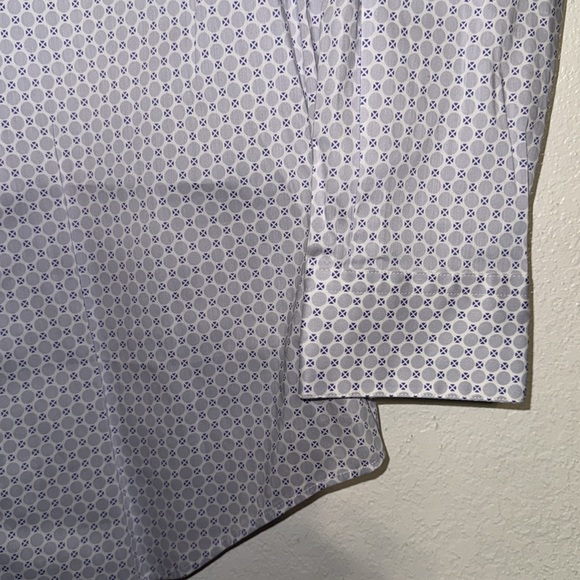 New Alfani Button Down Shirt - Picture 14 of 16